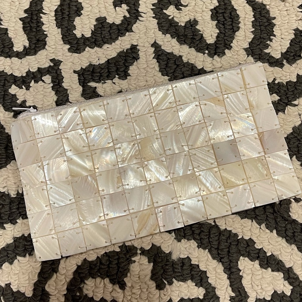 Clutch wallet